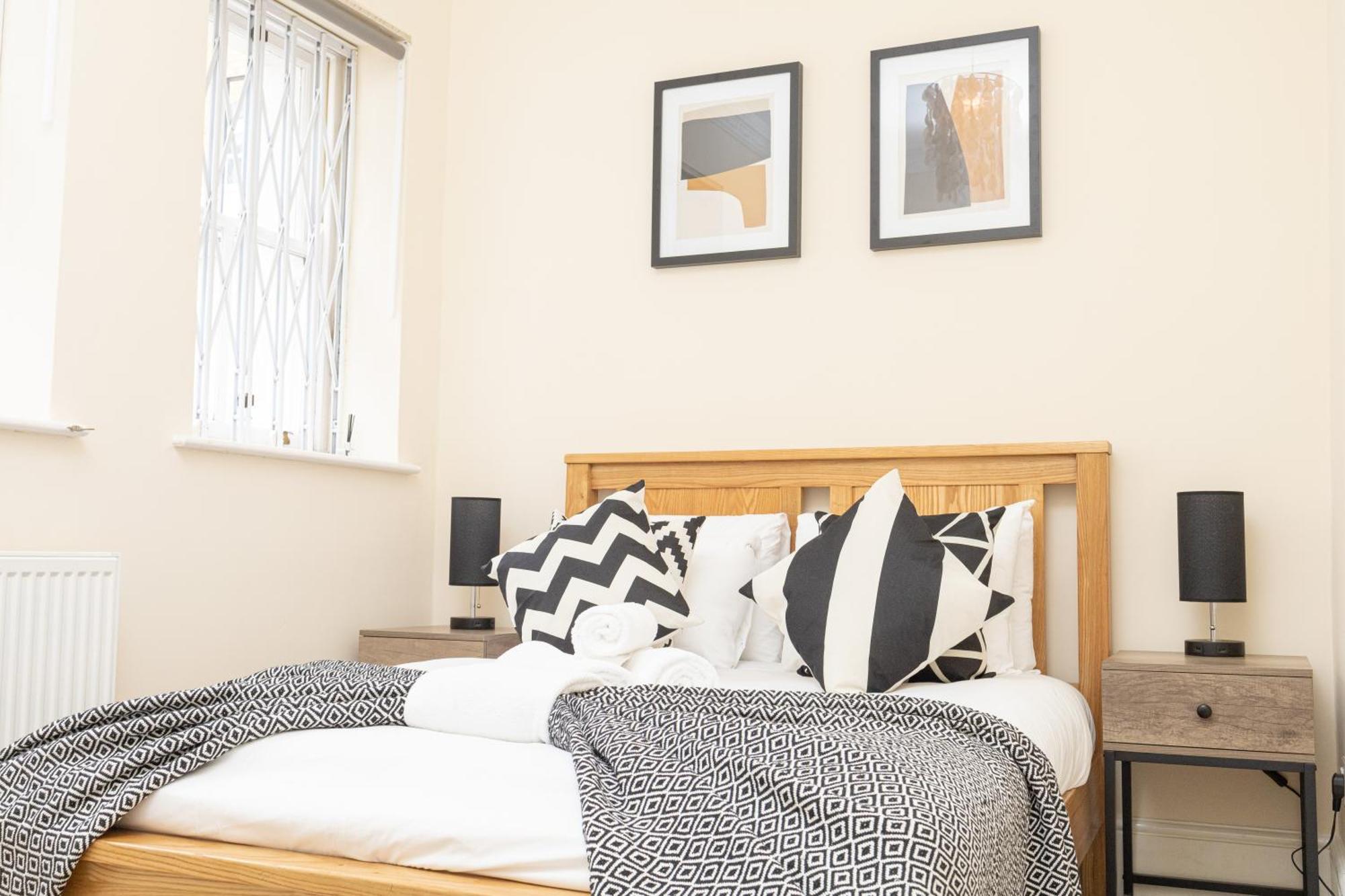 Luxury 3Bedroom Apartment In Thames-Side London Living Bagian luar foto